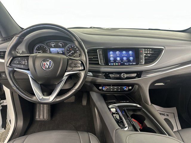 2022 Buick Enclave Essence