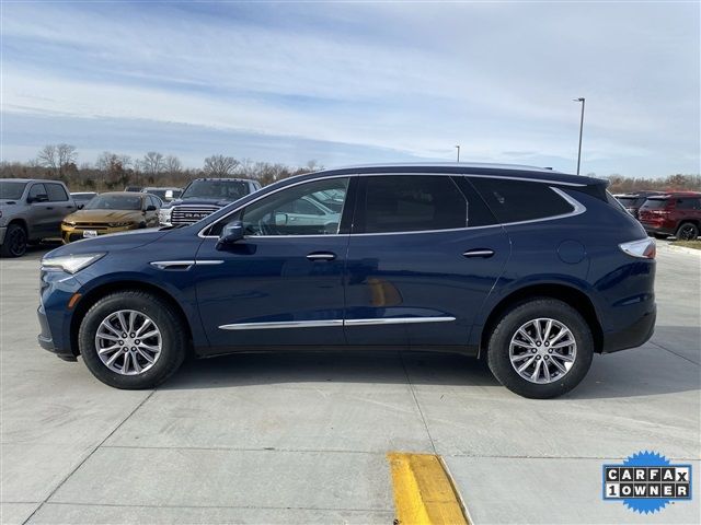 2022 Buick Enclave Essence