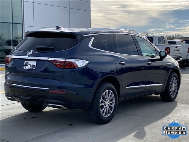 2022 Buick Enclave Essence