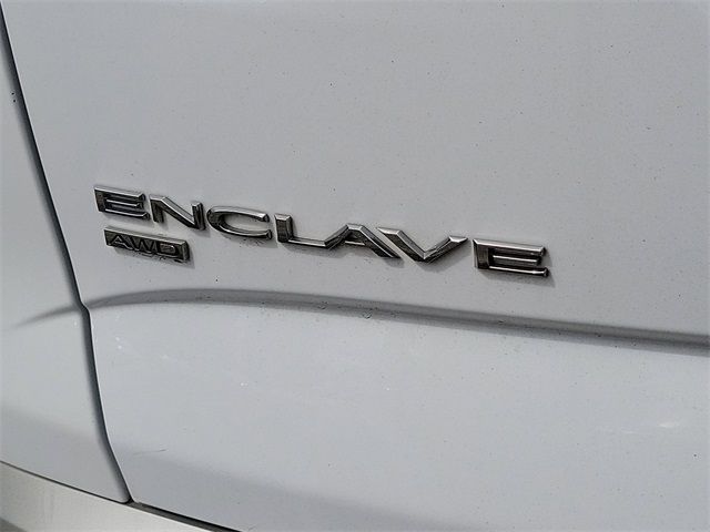 2022 Buick Enclave Essence