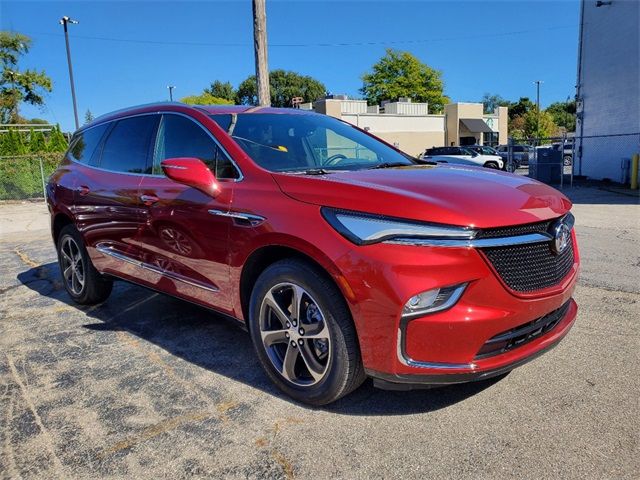 2022 Buick Enclave Essence