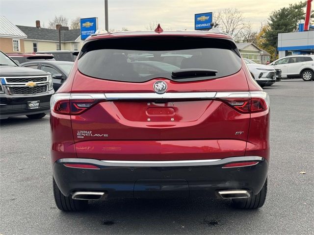 2022 Buick Enclave Essence