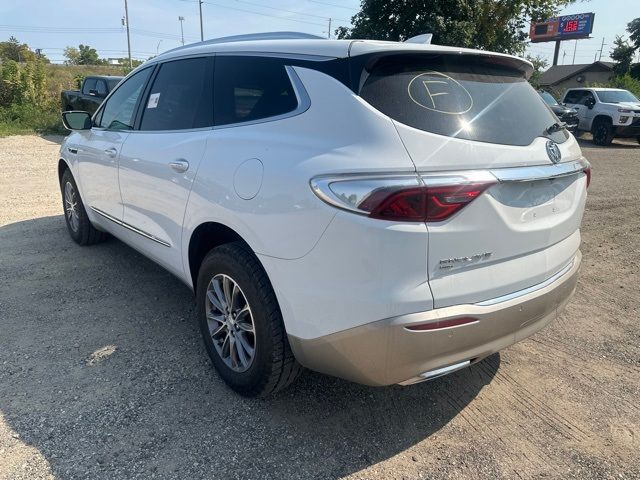 2022 Buick Enclave Essence