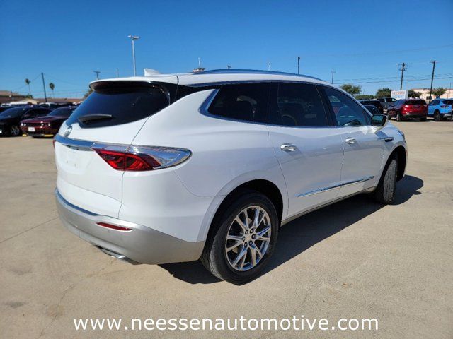 2022 Buick Enclave Premium