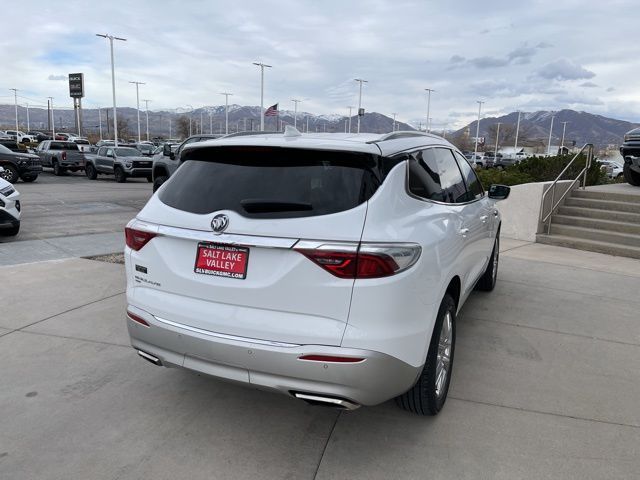 2022 Buick Enclave Premium