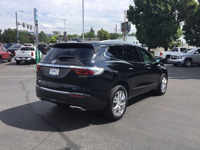 2022 Buick Enclave Premium