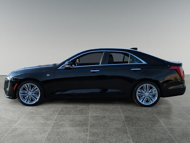 2022 Cadillac CT4 Premium Luxury