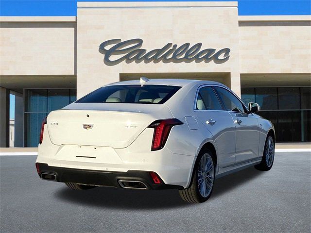 2022 Cadillac CT4 Premium Luxury