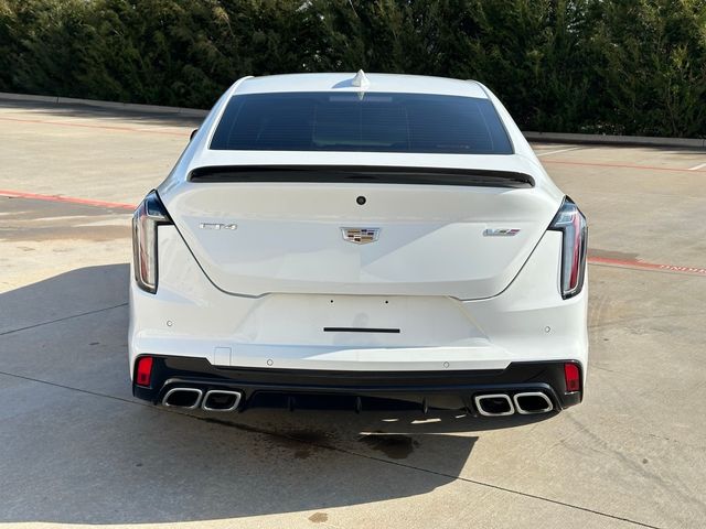 2022 Cadillac CT4-V Base