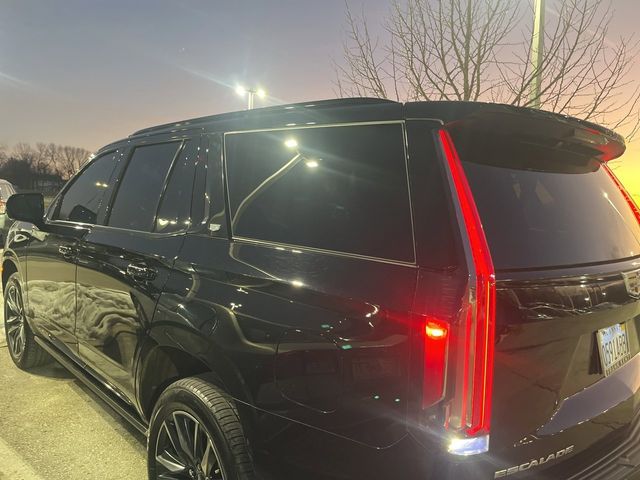 2022 Cadillac Escalade Sport