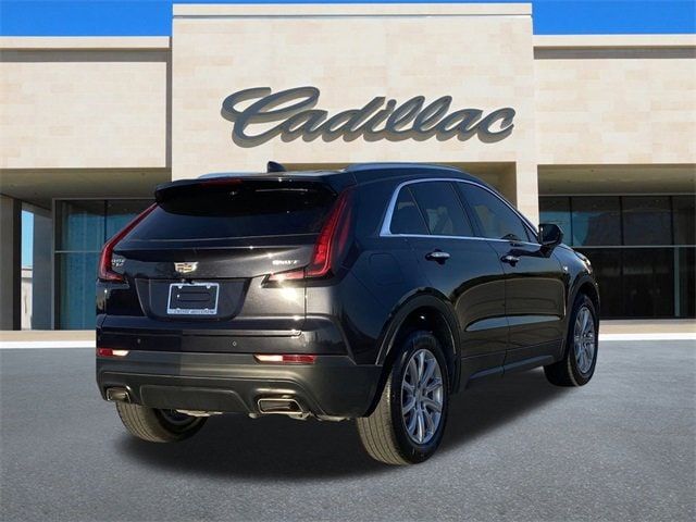 2022 Cadillac XT4 Luxury