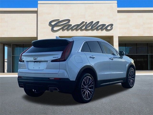 2022 Cadillac XT4 Luxury