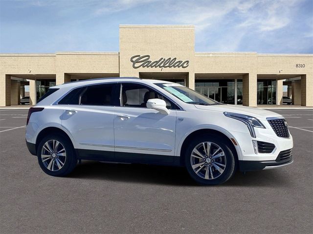 2022 Cadillac XT5 Premium Luxury