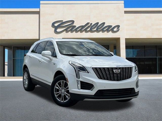 2022 Cadillac XT5 Premium Luxury