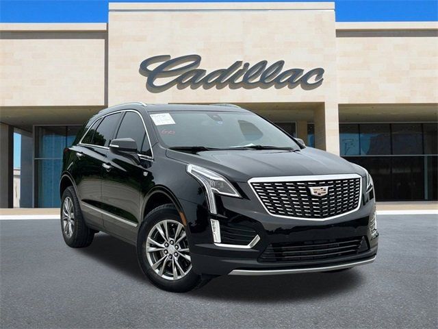 2022 Cadillac XT5 Premium Luxury