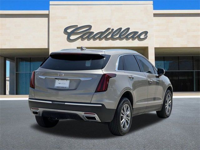 2022 Cadillac XT5 Premium Luxury