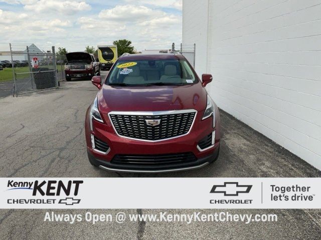 2022 Cadillac XT5 Premium Luxury