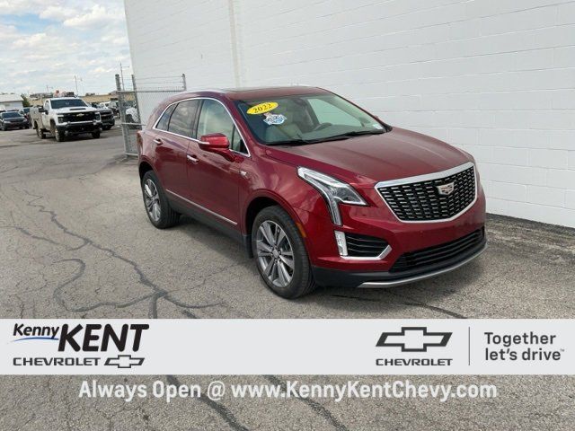 2022 Cadillac XT5 Premium Luxury