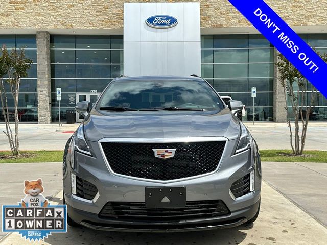2022 Cadillac XT5 Sport
