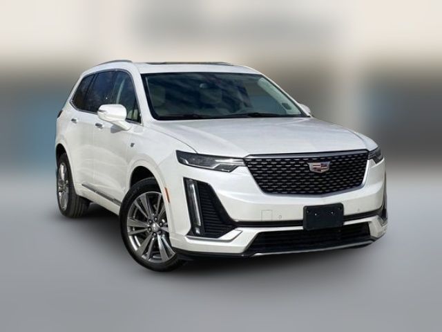 2022 Cadillac XT6 Premium Luxury