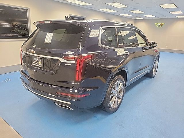 2022 Cadillac XT6 Premium Luxury