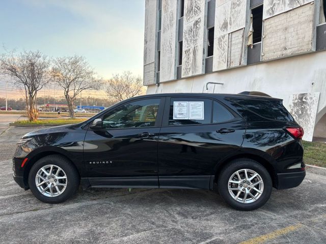 2022 Chevrolet Equinox LS