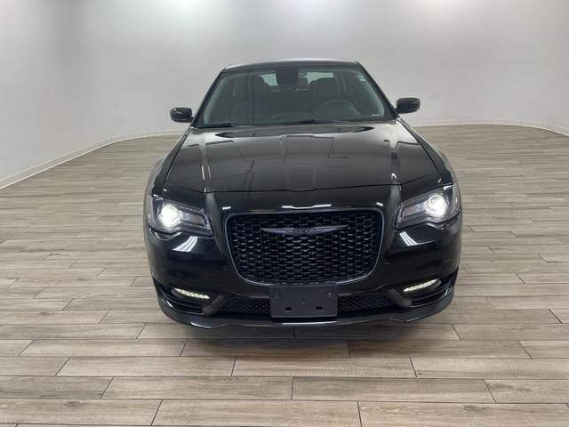 2022 Chrysler 300 300 Touring L