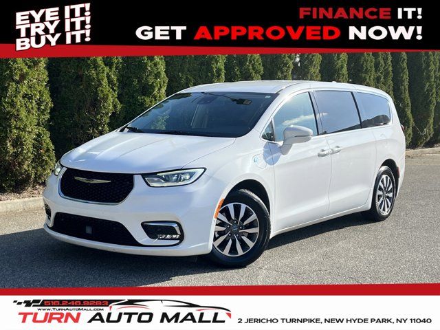 2022 Chrysler Pacifica Hybrid Touring L