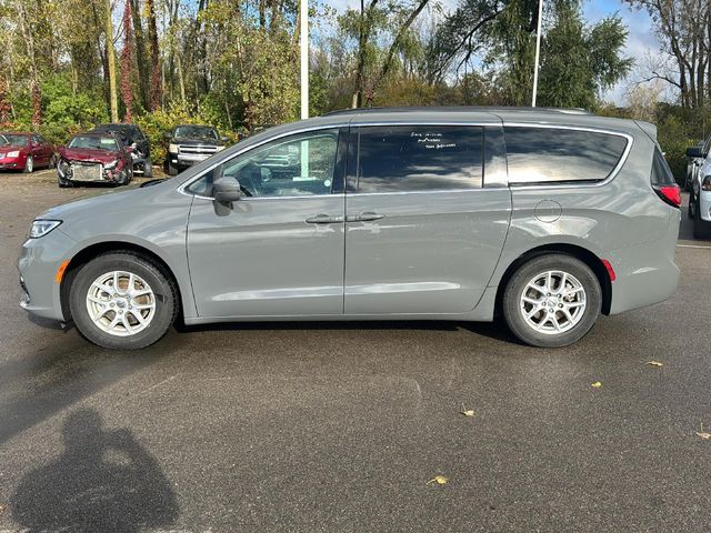 2022 Chrysler Pacifica Touring-L