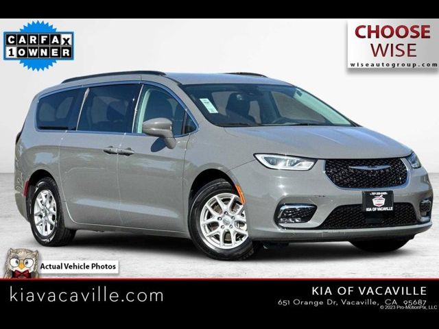 2022 Chrysler Pacifica Touring-L