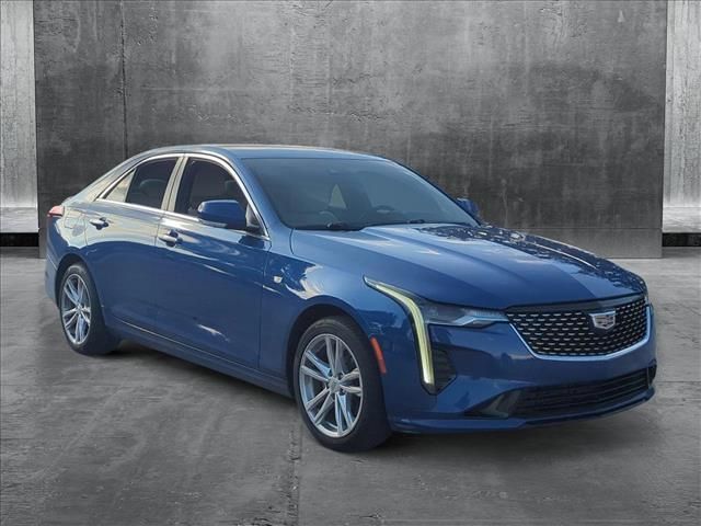 2022 Cadillac CT4 Luxury