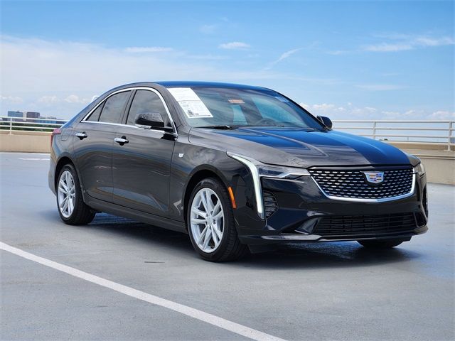 2022 Cadillac CT4 Luxury