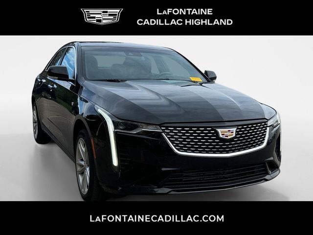 2022 Cadillac CT4 Luxury