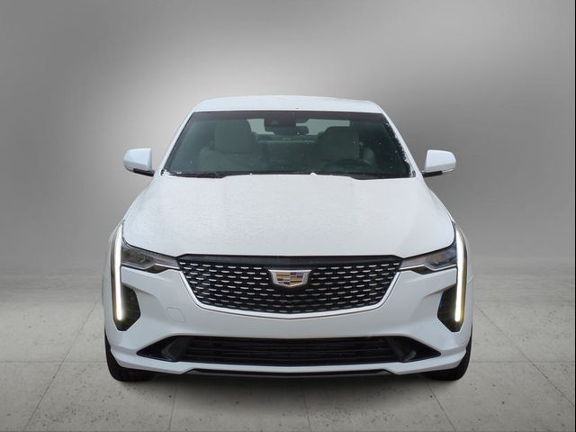 2022 Cadillac CT4 Luxury