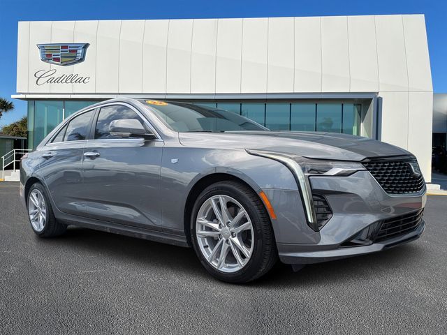 2022 Cadillac CT4 Luxury
