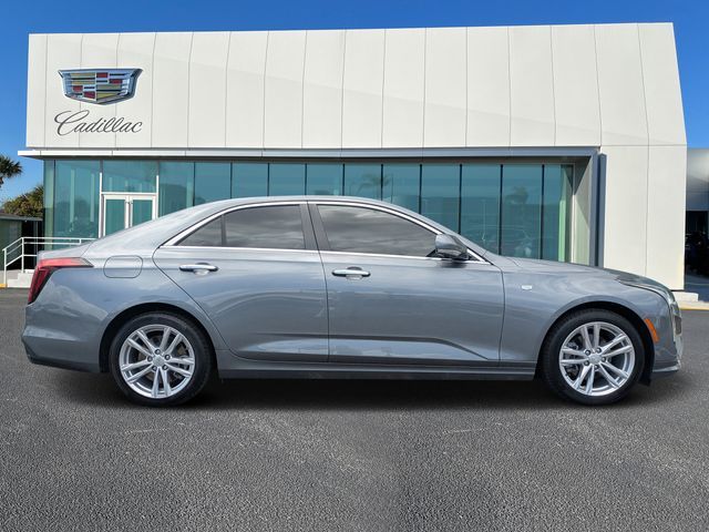 2022 Cadillac CT4 Luxury