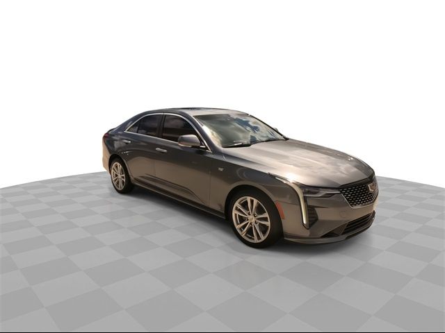 2022 Cadillac CT4 Luxury