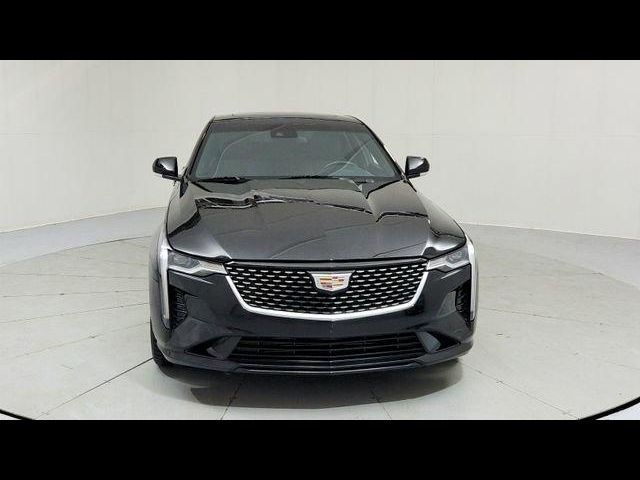 2022 Cadillac CT4 Luxury