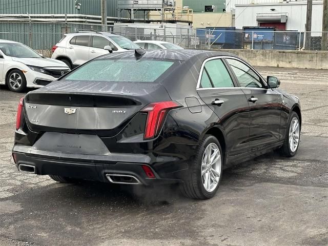 2022 Cadillac CT4 Luxury