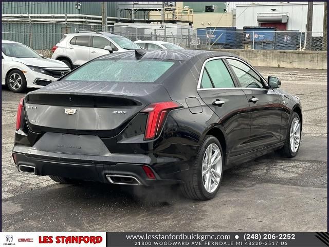 2022 Cadillac CT4 Luxury