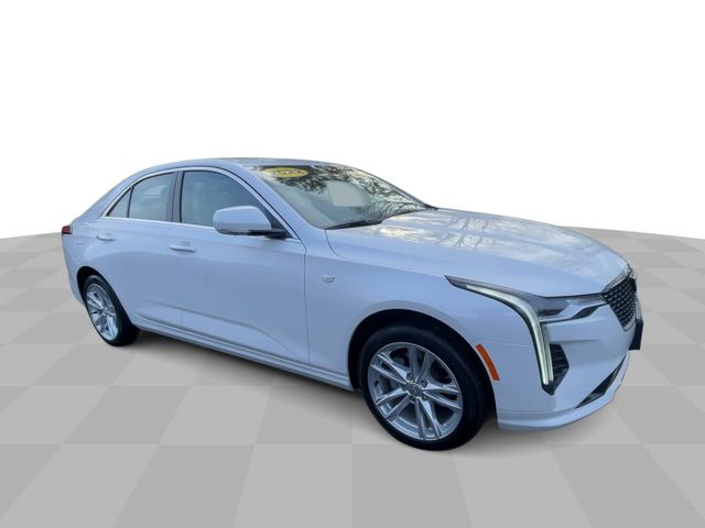 2022 Cadillac CT4 Luxury