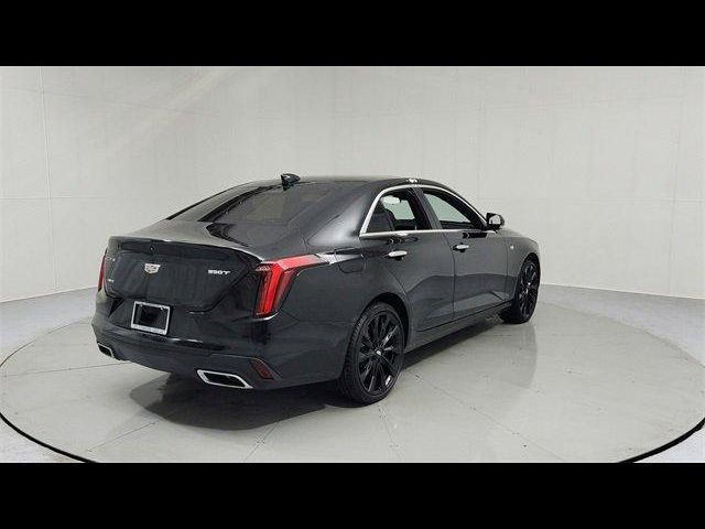 2022 Cadillac CT4 Luxury