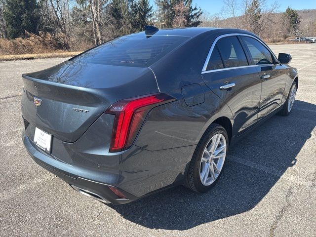 2022 Cadillac CT4 Luxury
