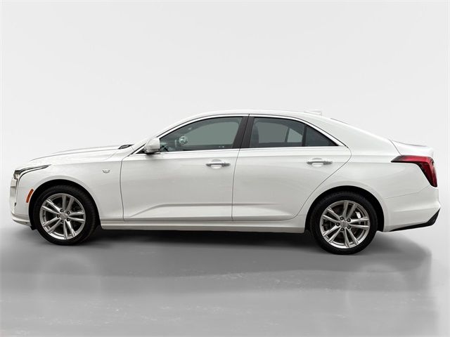2022 Cadillac CT4 Luxury