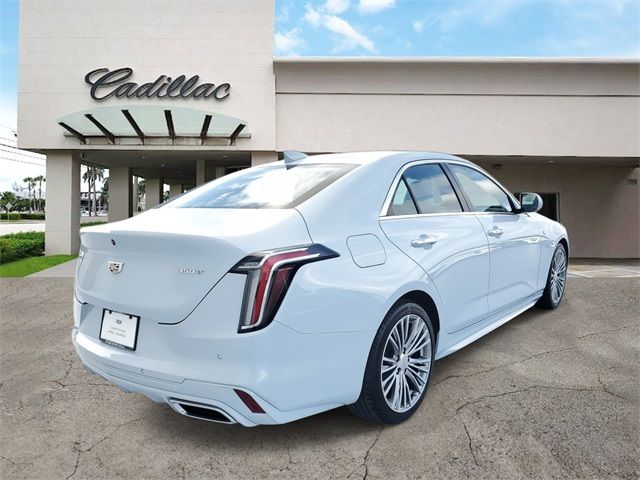 2022 Cadillac CT4 Premium Luxury