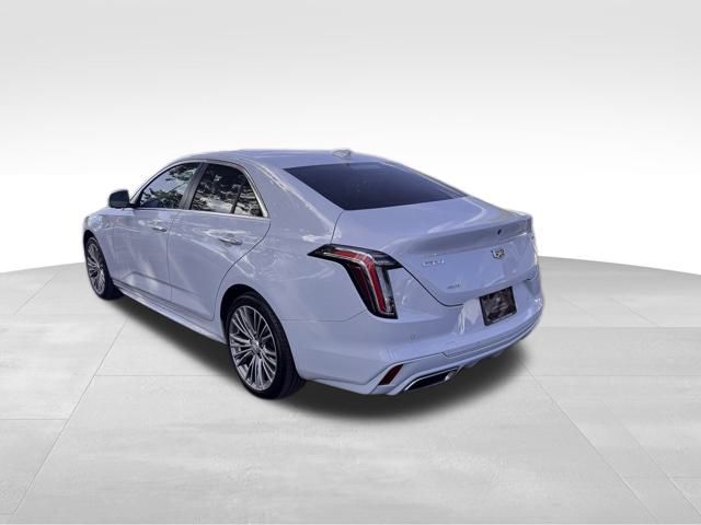 2022 Cadillac CT4 Premium Luxury