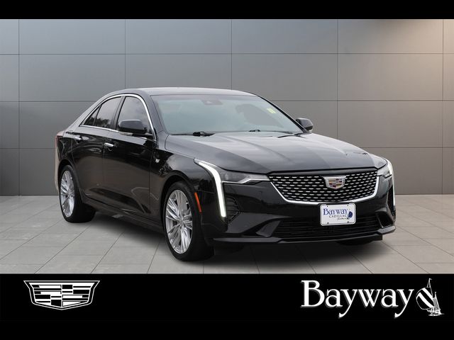 2022 Cadillac CT4 Premium Luxury