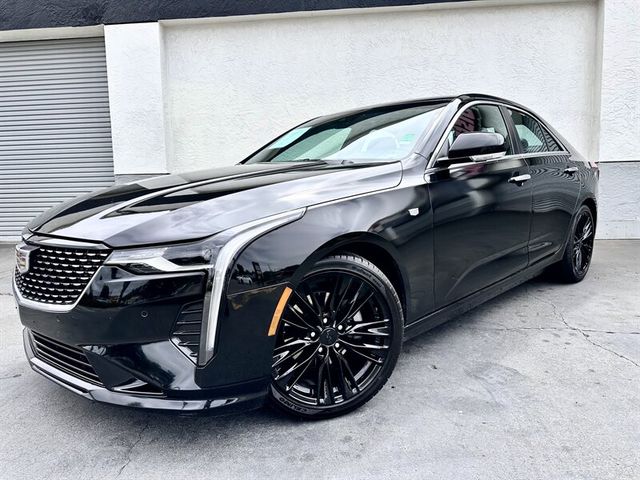2022 Cadillac CT4 Premium Luxury