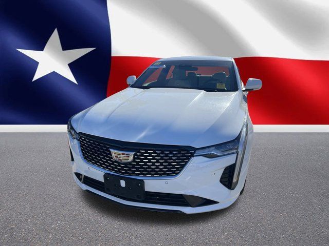 2022 Cadillac CT4 Premium Luxury