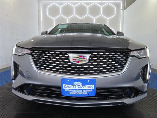 2022 Cadillac CT4 Premium Luxury